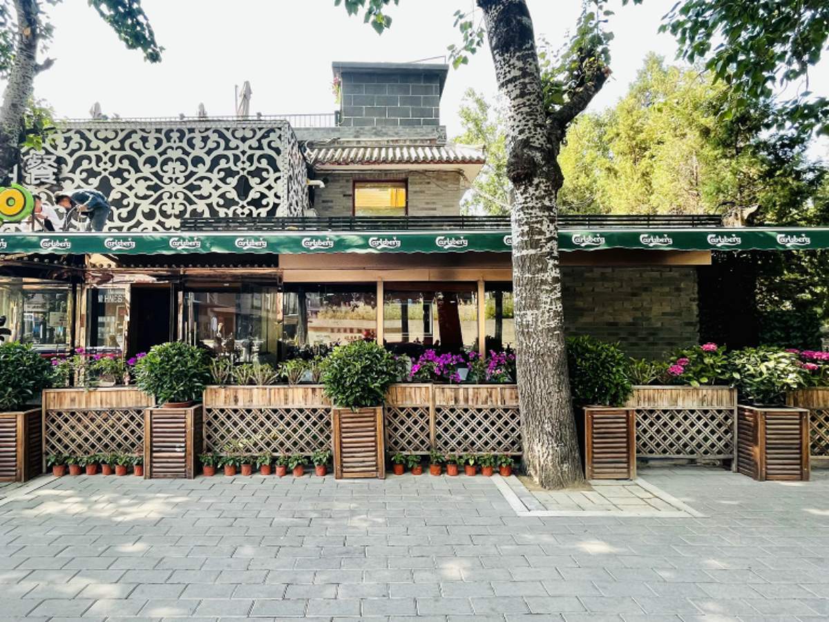 嘉士伯啤酒伸缩遮阳棚